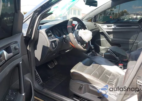 2015 Volkswagen Golf Gti 2.0T Se 4-Door из США, поврежденный, VIN 3VW4T7AU2FM009644